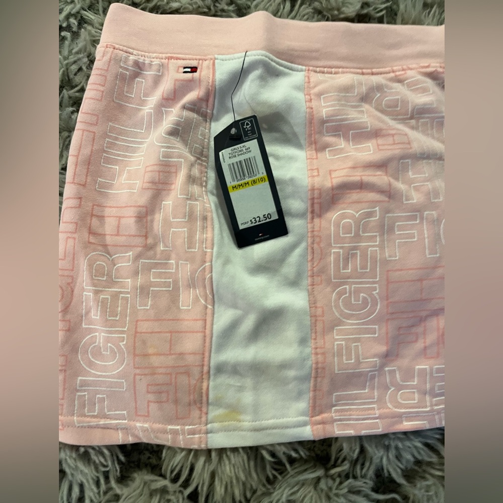 Tommy Hilfiger little girls pink skirt size 8-10